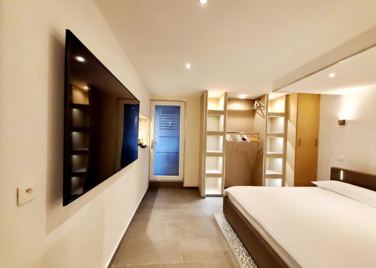 Appartement En Bord De Lac Avec Jaccuzi Publier Kültér fotó