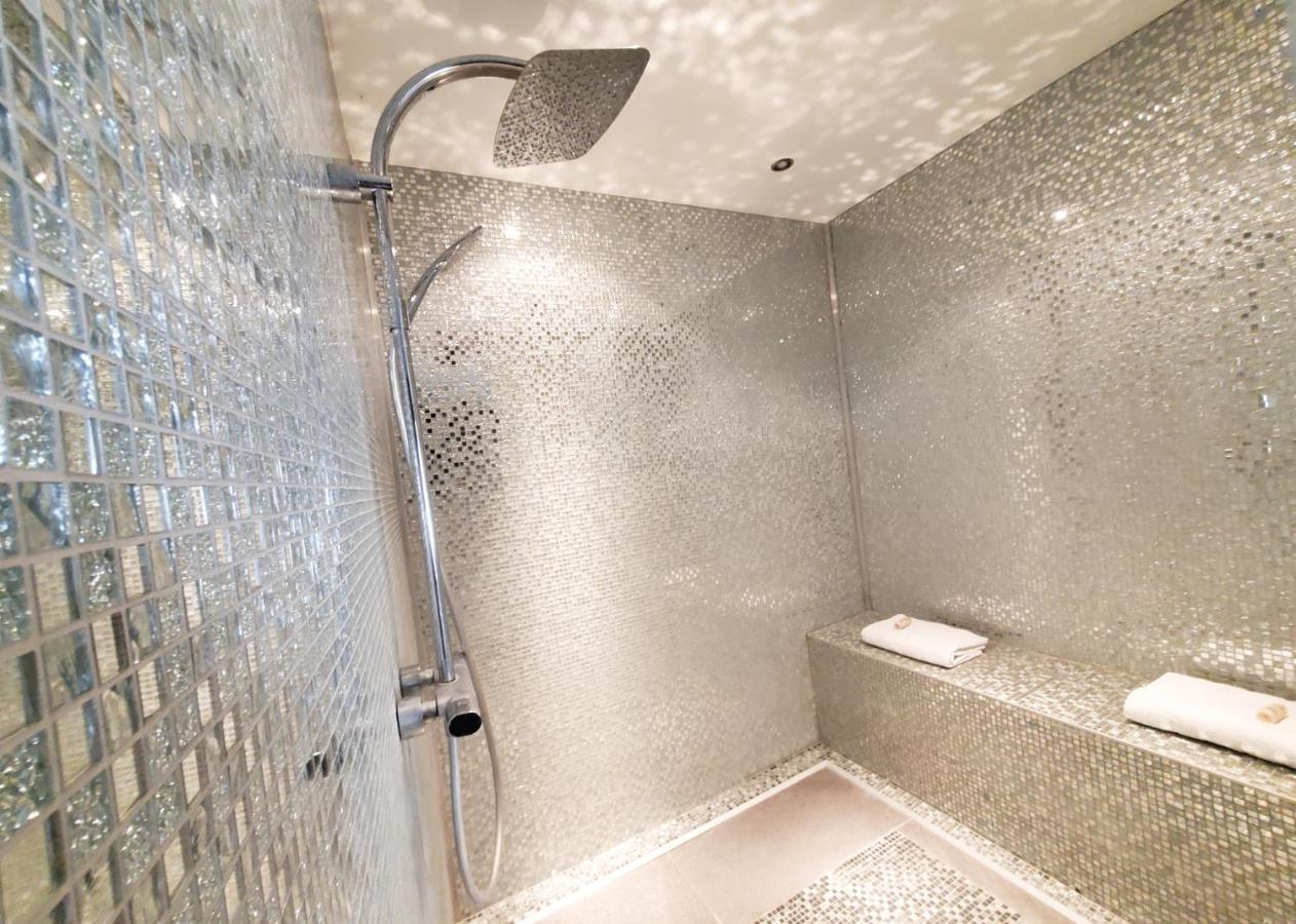 Appartement En Bord De Lac Avec Jaccuzi Publier Kültér fotó