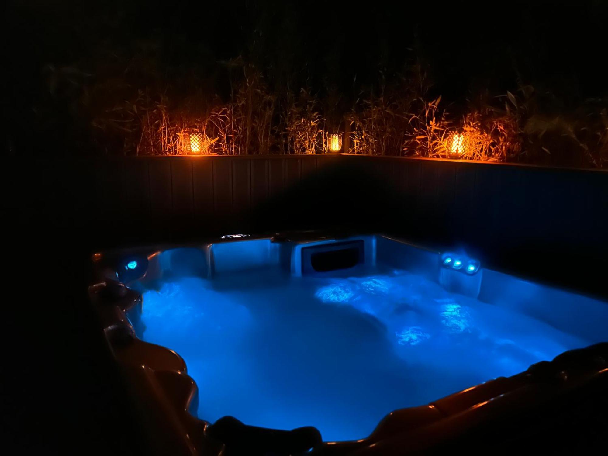 Appartement En Bord De Lac Avec Jaccuzi Publier Kültér fotó